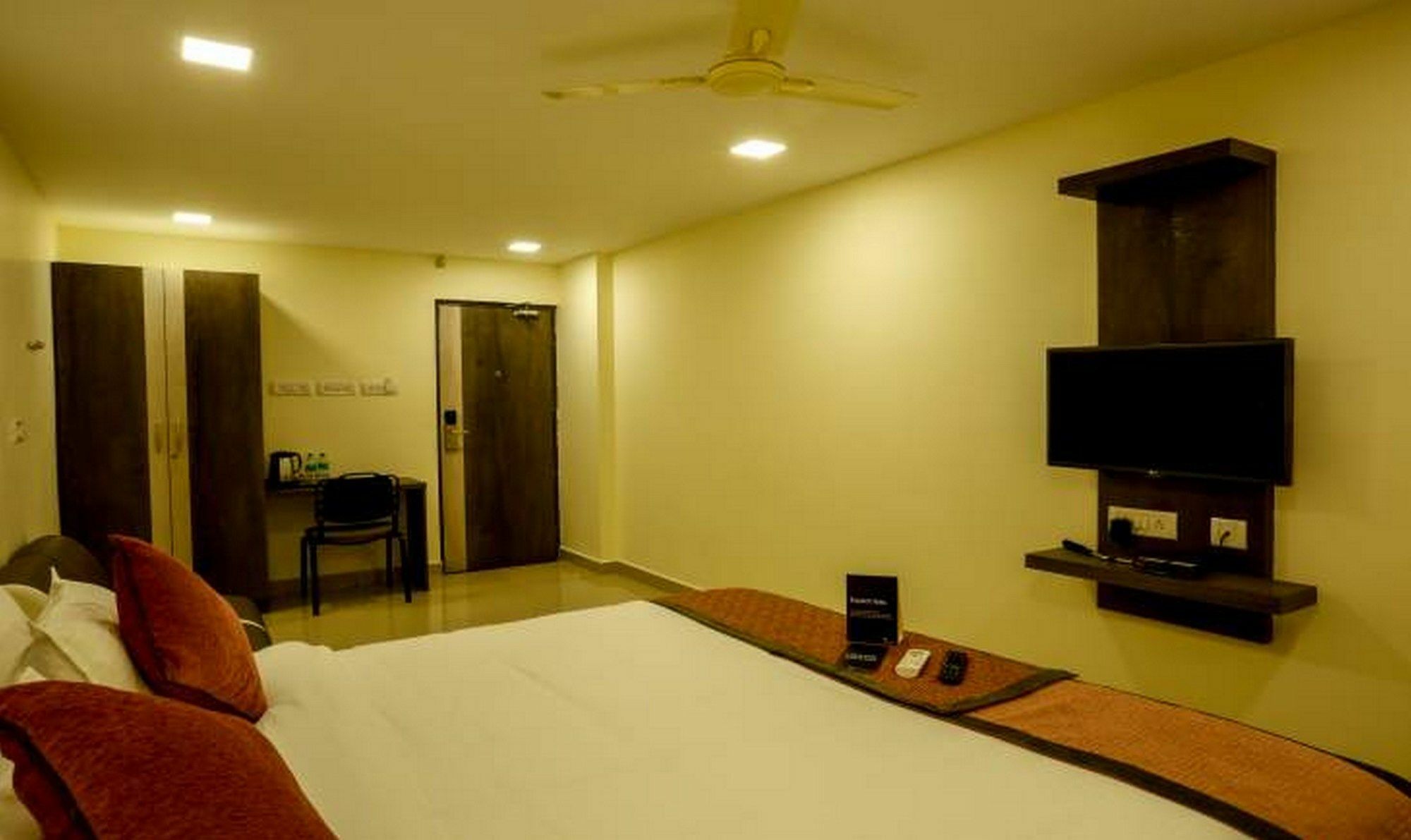 Hotel Venture Park, Omr, Thoraipakkam, Madrás Exterior foto