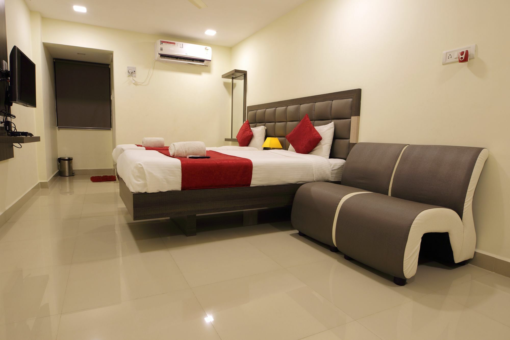 Hotel Venture Park, Omr, Thoraipakkam, Madrás Exterior foto