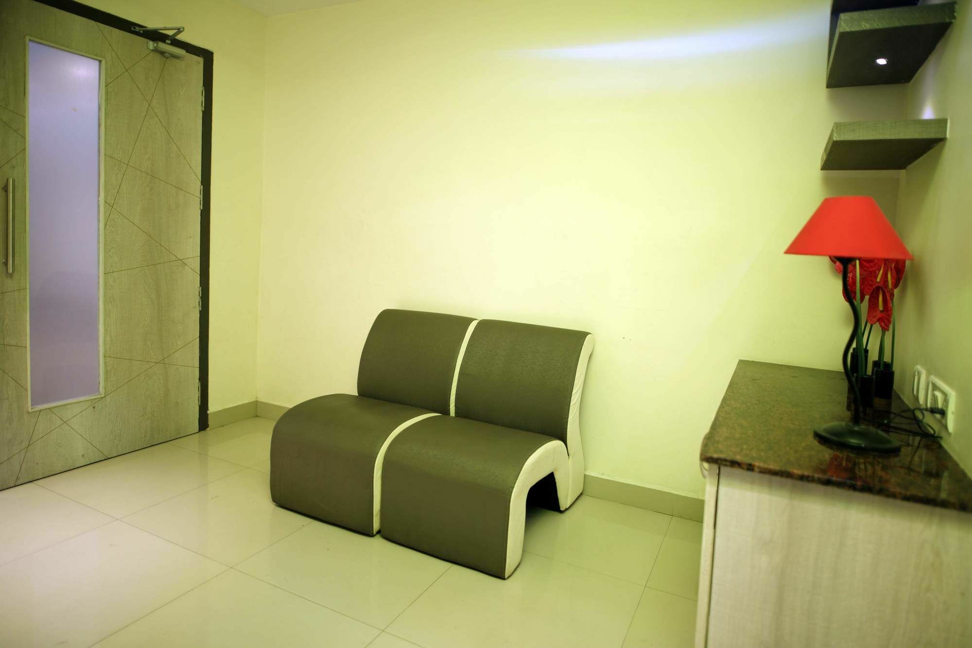 Hotel Venture Park, Omr, Thoraipakkam, Madrás Exterior foto